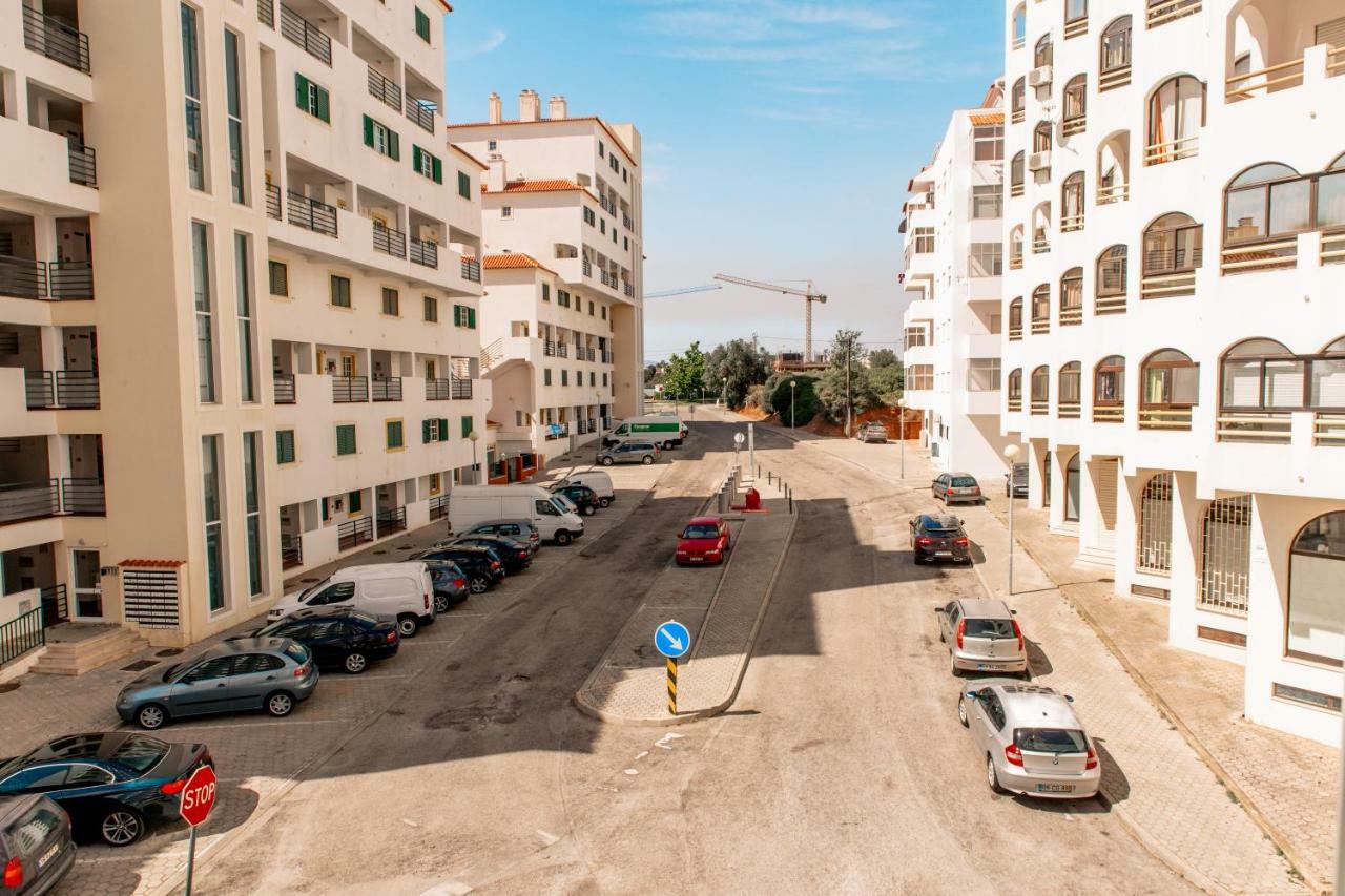 Vaumar Pool & Beach Apartment Portimão Exterior photo